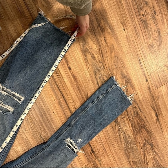 Abercrombie & Fitch Curve Love Ultra High Rise Ankle Straight Jean - Picture 6 of 9